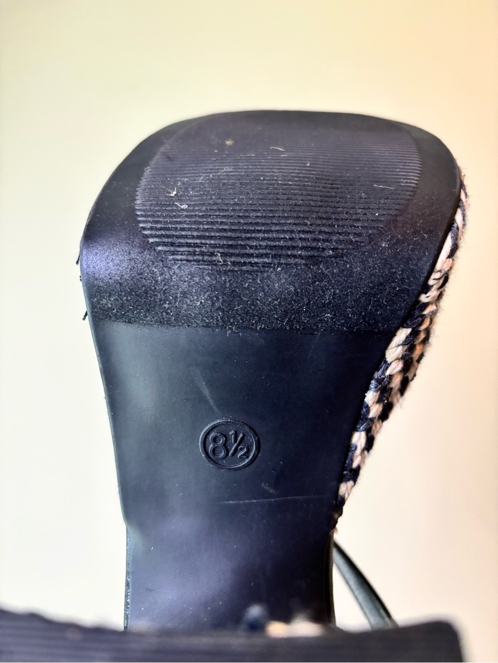 Universal Thread Black & White Woven Platform Sandals - Picture 7 of 9